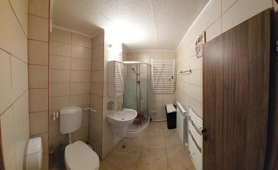 Apartament cu 2 camere semidecomandat în Energiei