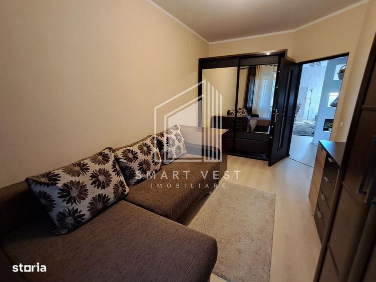 Apartament cu 3 camere decomandat în Micro 16 — fotografia 3