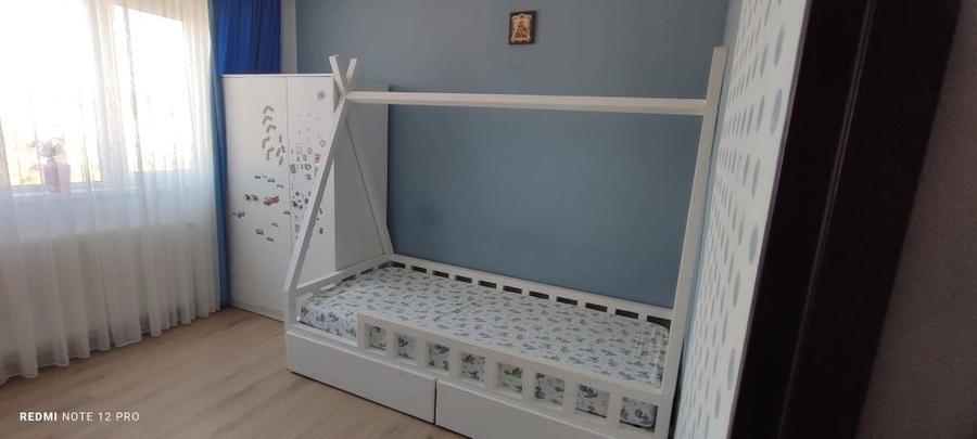 Apartament cu 3 camere decomandat în Central