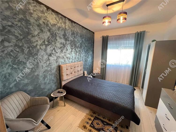 Apartament cu 3 camere decomandat în Est