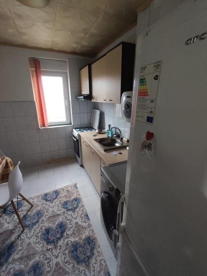 Apartament cu 2 camere decomandat în Hârșova