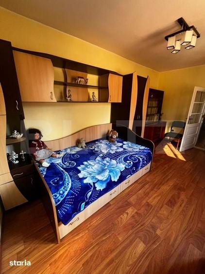 Casă cu 4 camere cu Teren 100 Mp în Central