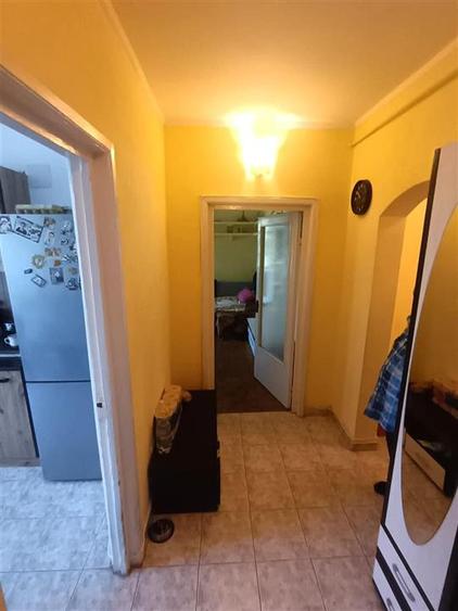 Apartament cu 3 camere decomandat în Hipodrom