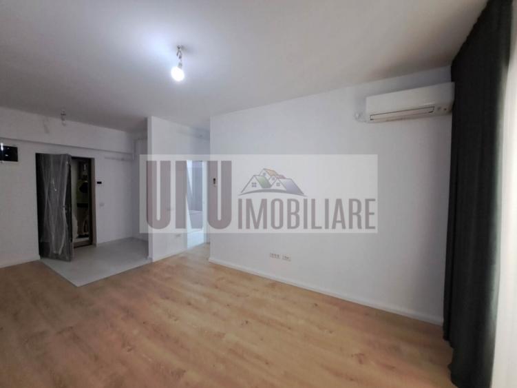 Garsonieră decomandată în Podu Roș — fotografia 1