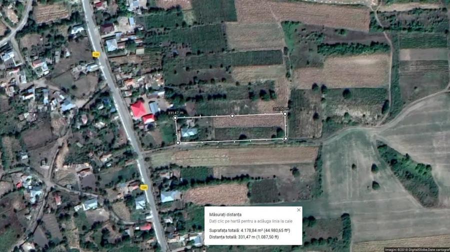 Casă cu 3 camere în Crăiești