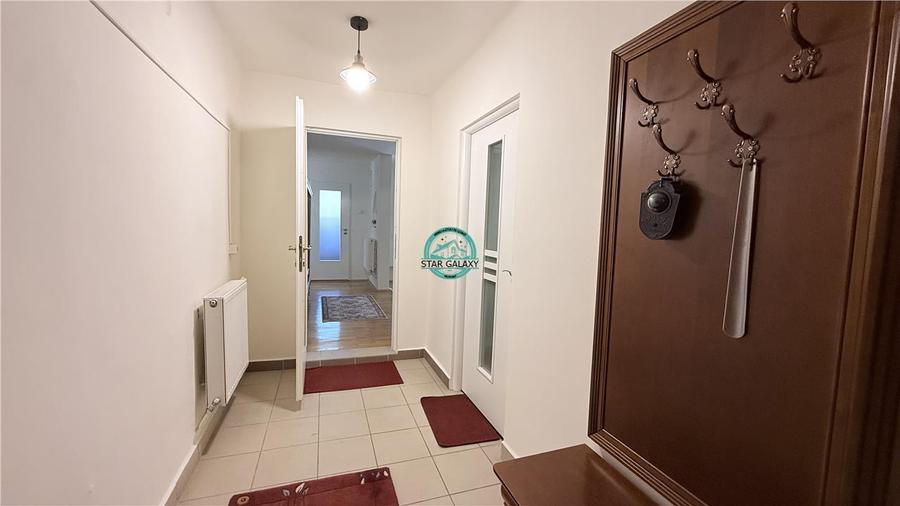 Vand apartament cu 4 camere pe 2 niveluri in casa in Reghin - 21