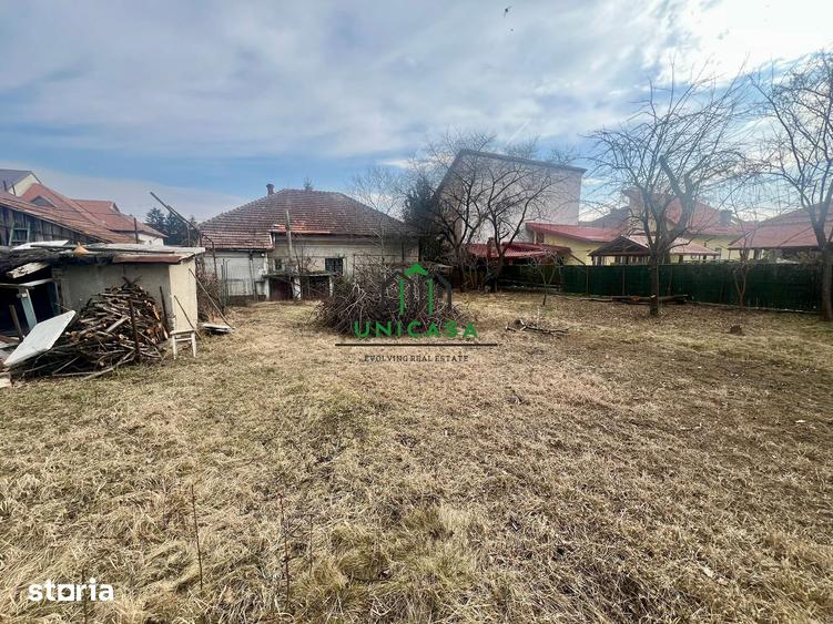 Casă cu 4 camere cu Teren 920 Mp în Central