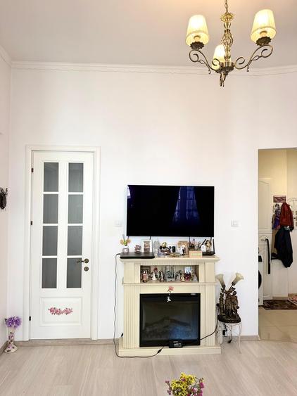 Universitate / Apartament in Vila / Modernizat 2017 - 22