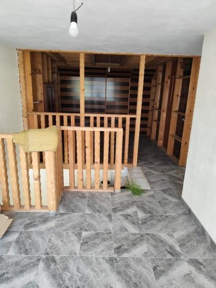 Casă individuală cu 5 camere cu Canalizare în Balș