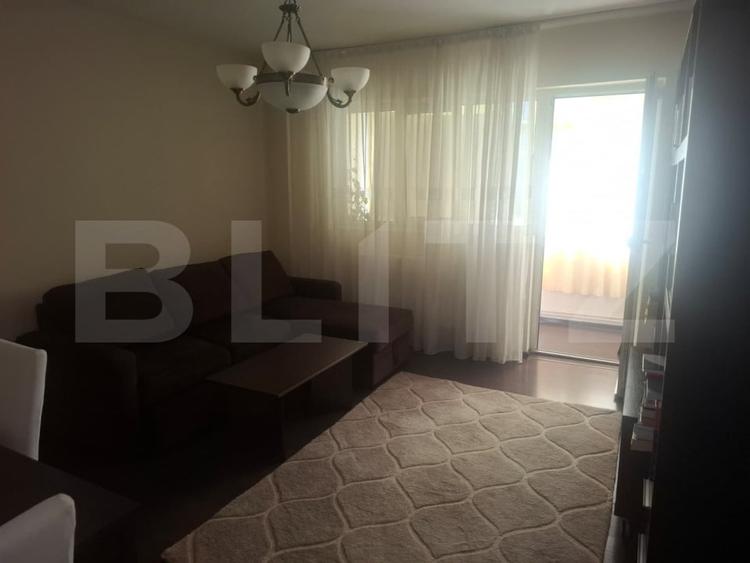 Apartament 3 camere, 77 mp, zona Micro 5 - 8