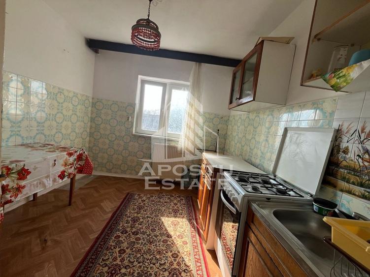 Apartament cu 3 camere decomandat, mobilat în Șagului