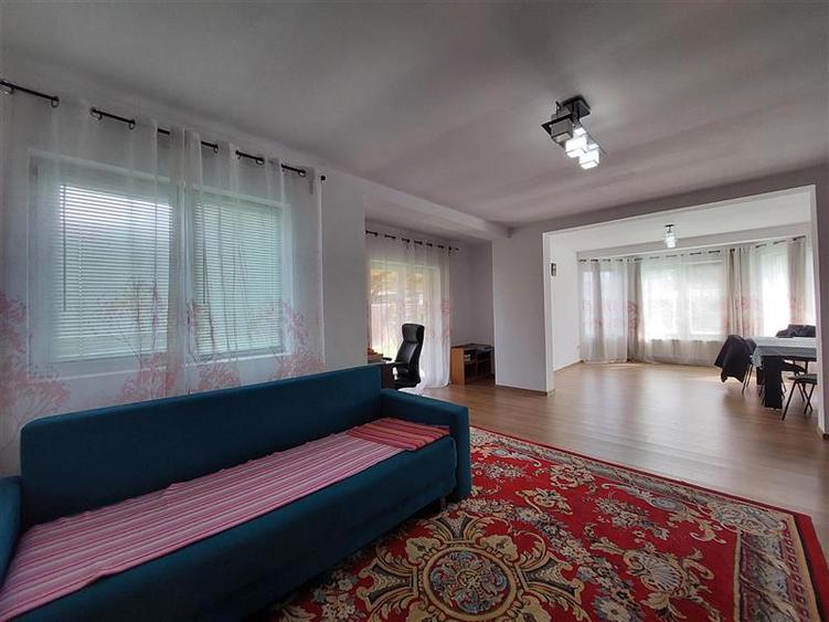 Casă individuală cu 5 camere cu Teren 540 Mp în Sânmihaiu German