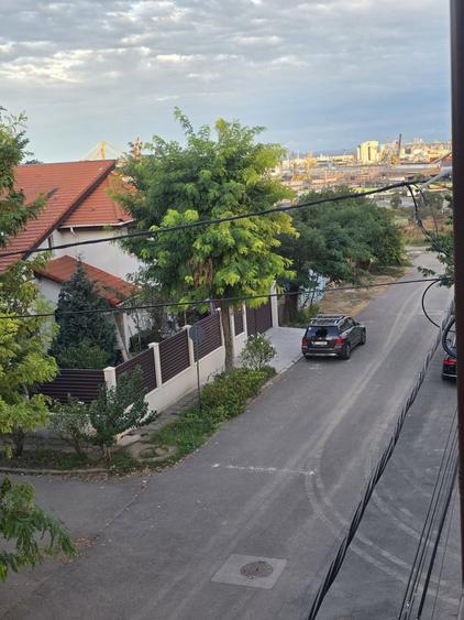 Garsonieră semidecomandată în Km 4