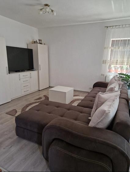Casă cu Teren 576 Mp în Șag