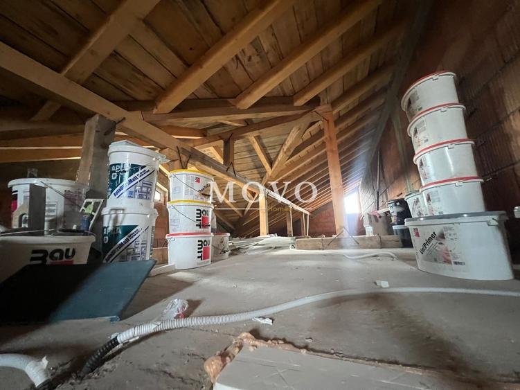 Duplex cu 4 camere cu Canalizare în Giroc