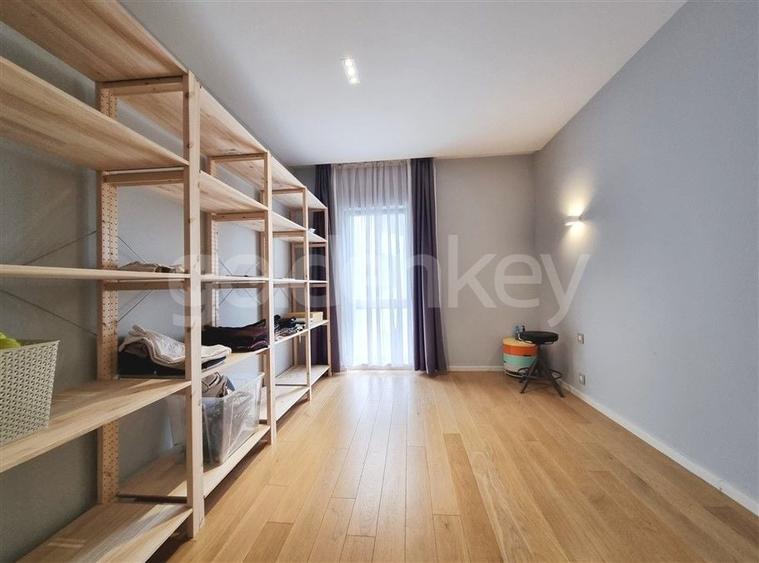 Apartament cu 4 camere decomandat, mobilat în Aviației