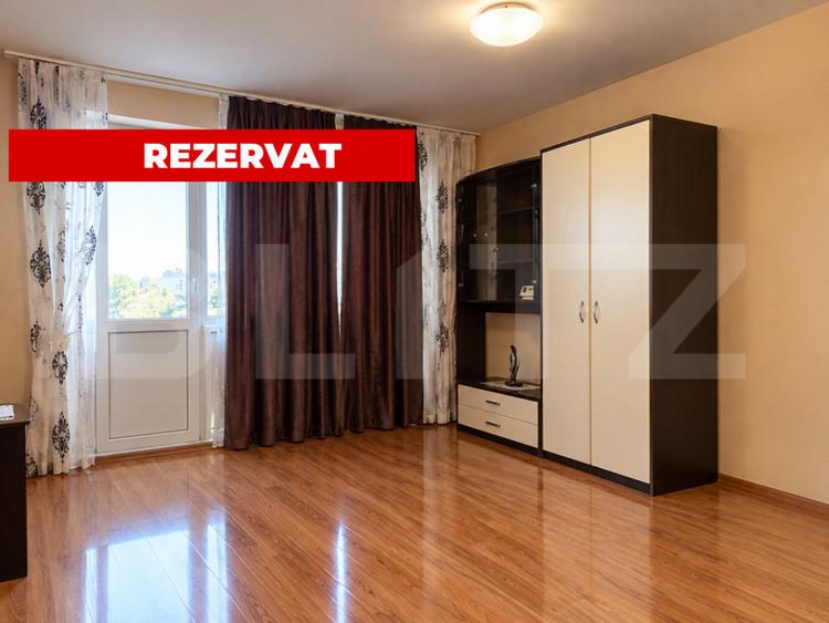 Apartament cu 2 camere decomandat, mobilat în Central