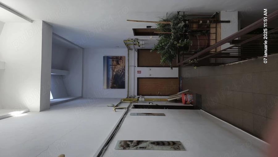 Garsonieră decomandată în Central