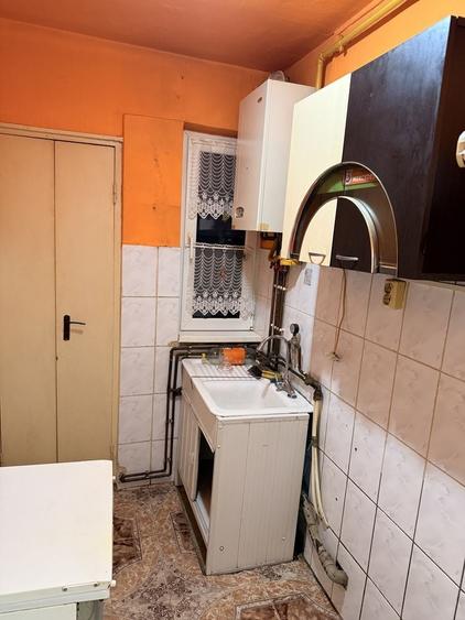 Apartament cu 2 camere nedecomandat în Central