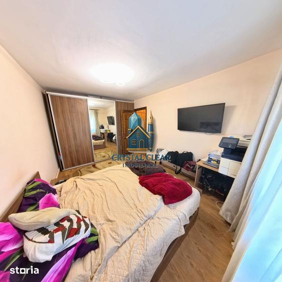 Apartament cu 3 camere decomandat în Unirii