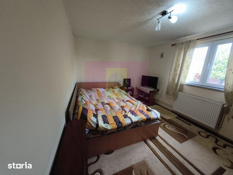 Casă cu 3 camere cu Teren 320 Mp în Colibași