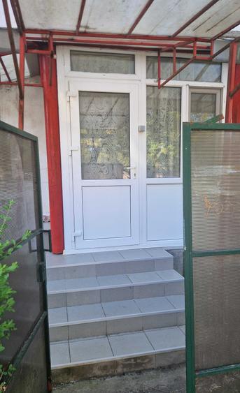 Apartament cu 2 camere semidecomandat în Exterior Vest