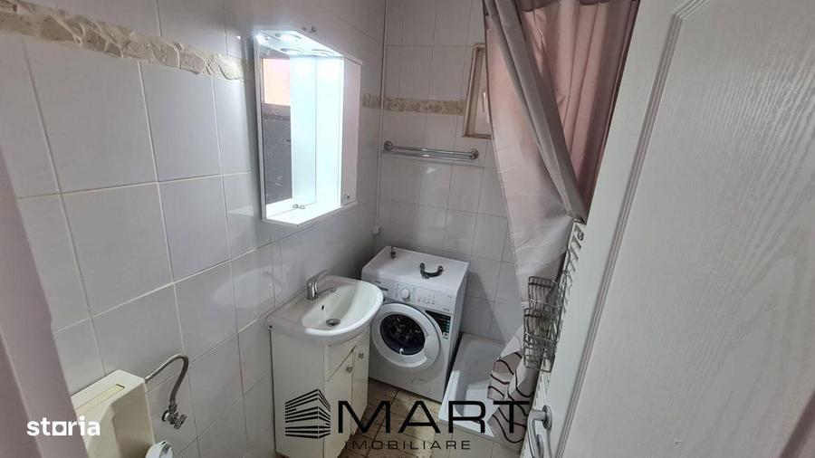 Apartament cu 3 camere, mobilat în Vasile Aaron