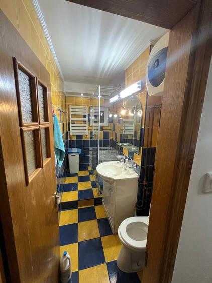 Apartament cu 2 camere semidecomandat în Tineretului