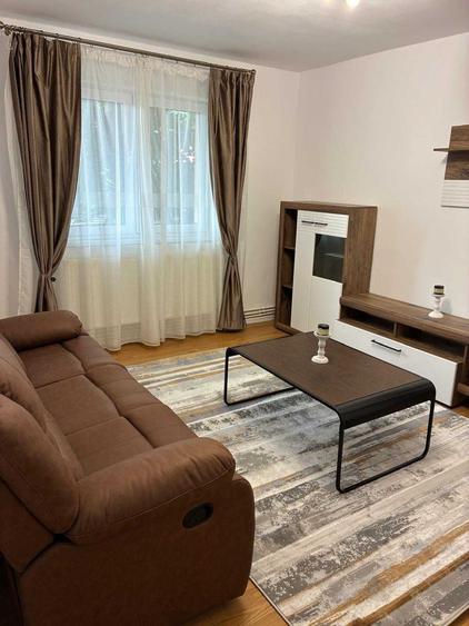 Proprietar, inchiriez apartament 2 camere Scriitorilor - 3