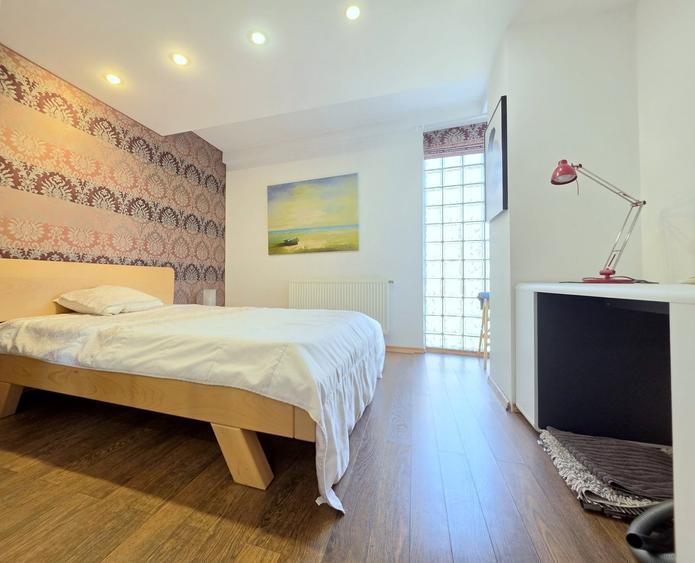 Apartament cu 3 camere în Dorobanți