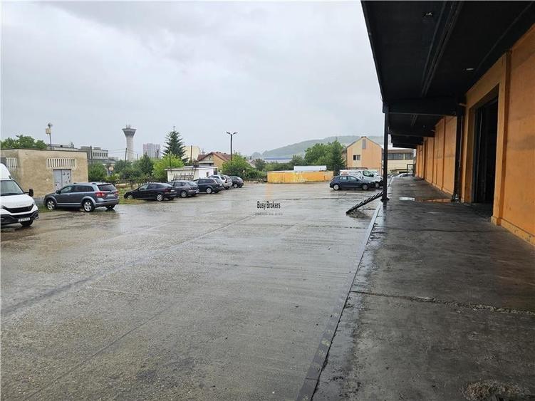 Spațiu industrial, de 900 mp, în Vest