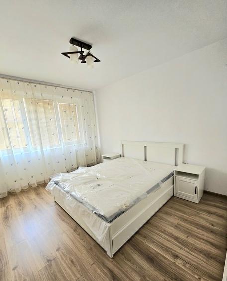 Apartament cu 2 camere semidecomandat în Drumul Taberei