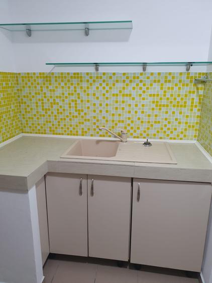 Apartament cu 2 camere semidecomandat în 13 Septembrie
