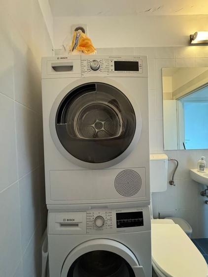 Apartament cu 3 camere decomandat, mobilat în Doamna Ghica