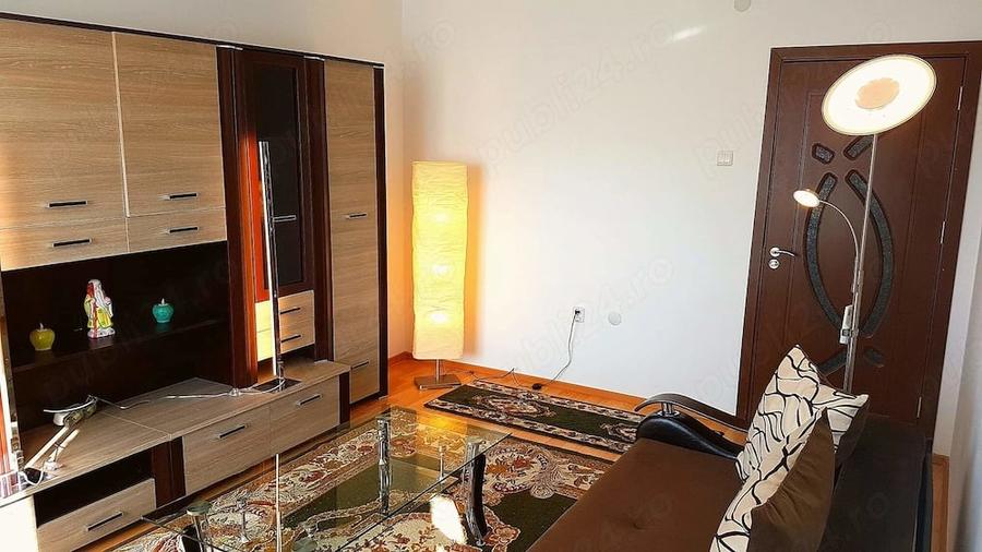 Apartament cu 2 camere decomandat în Astra