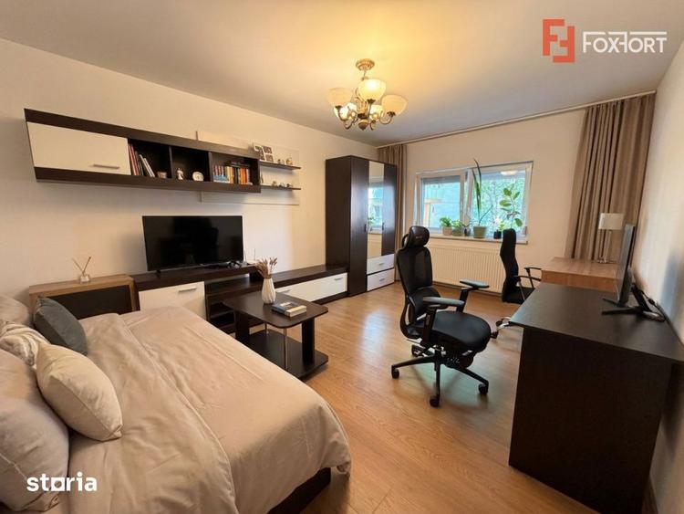 Apartament cu 2 camere decomandat, mobilat în Soarelui