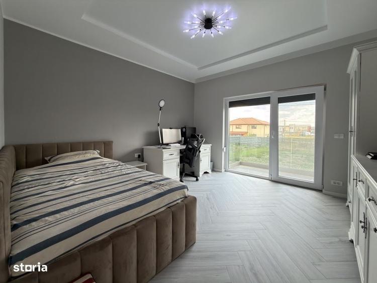 Casă cu 4 camere în Cumpăna