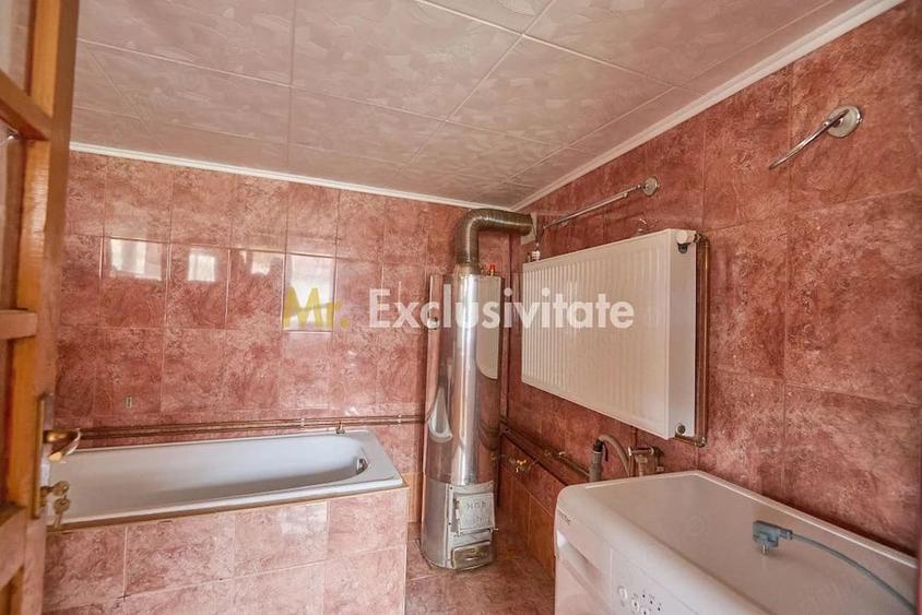 Casă cu 2 camere cu Teren 831 Mp în Central