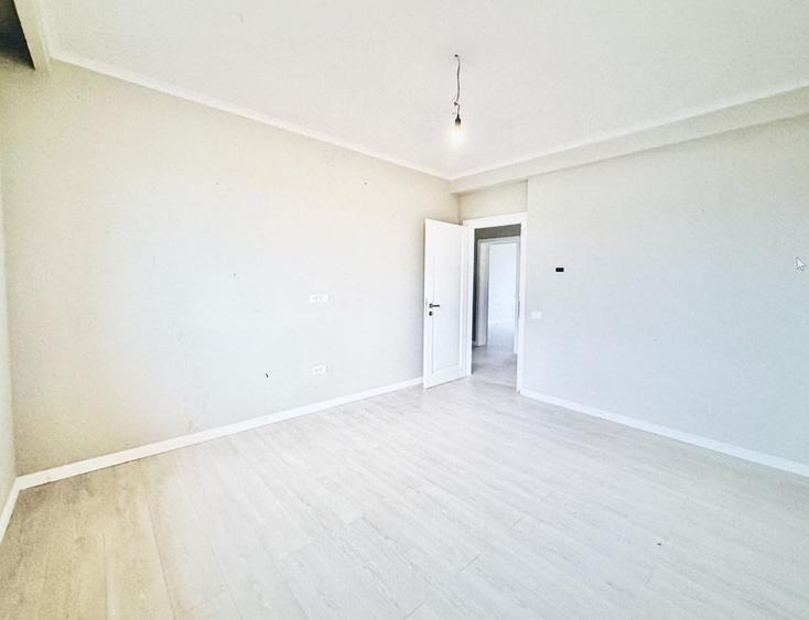 Duplex cu 5 camere cu Canalizare în Urseni