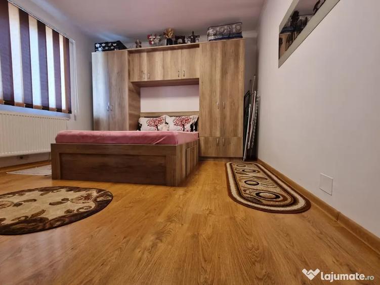 Casă cu 3 camere cu Teren 380 Mp în Letea