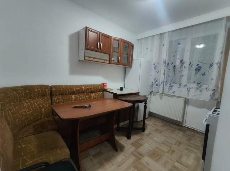 Inchiriez apartament 3 camere //ULTRACENTRAL - Colegiul Tudor Valdimirescu - 7