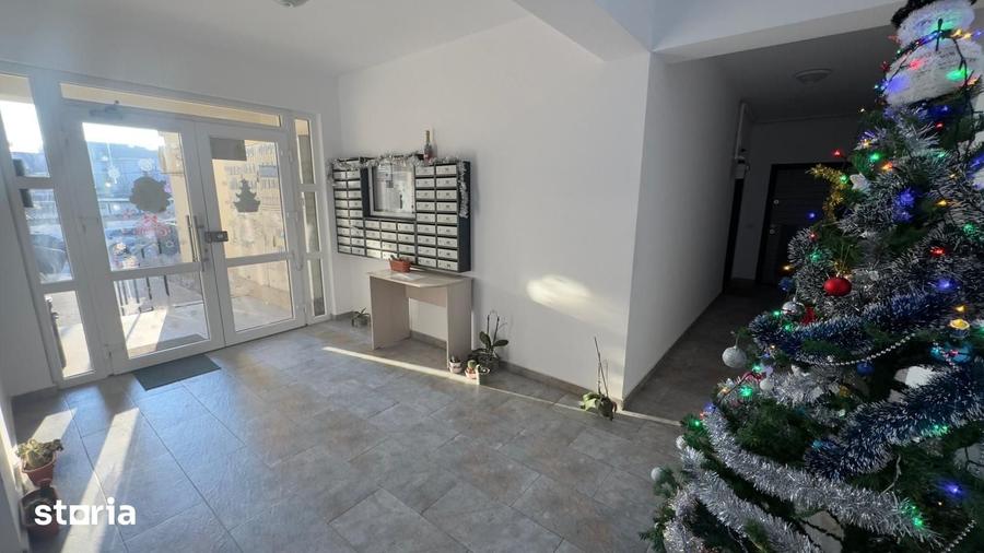 Garsonieră decomandată în Dobroești