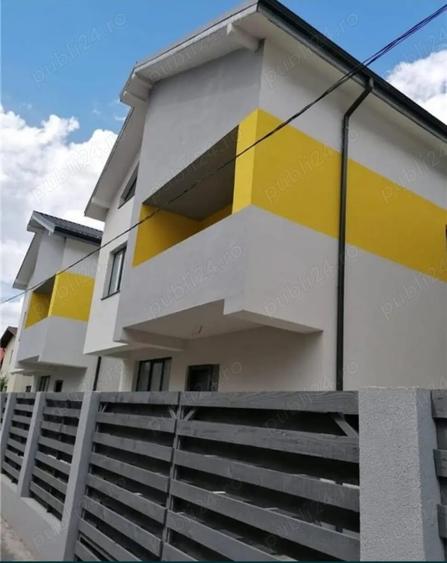 Casă cu 5 camere în Roșu