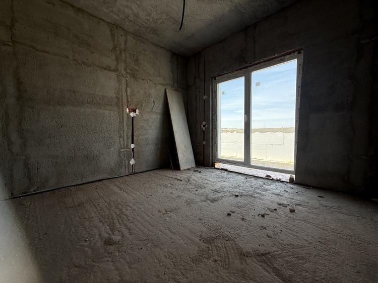 Apartament cu 3 camere decomandat în Urseni