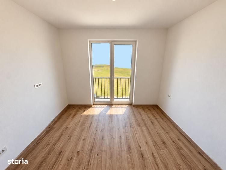 Casă cu 4 camere cu Teren 275 Mp în Valea Lupului