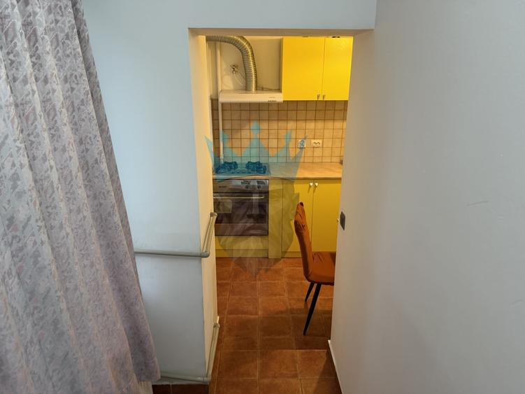 Apartament cu 2 camere semidecomandat, mobilat în Iancului