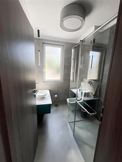 Casă cu 4 camere cu Teren 474 Mp în Dealuri Oradea