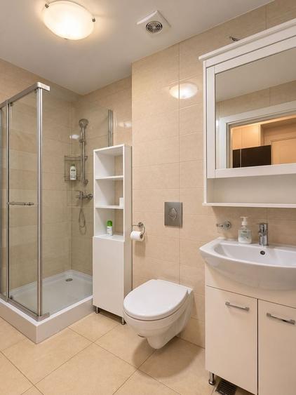Apartament cu 2 camere semidecomandat în Iancu Nicolae