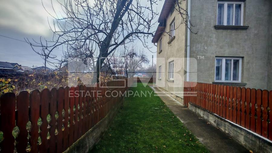 Casă cu 5 camere cu Canalizare în Vicovu de Sus