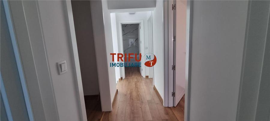 Duplex cu 4 camere cu Canalizare în Cetate